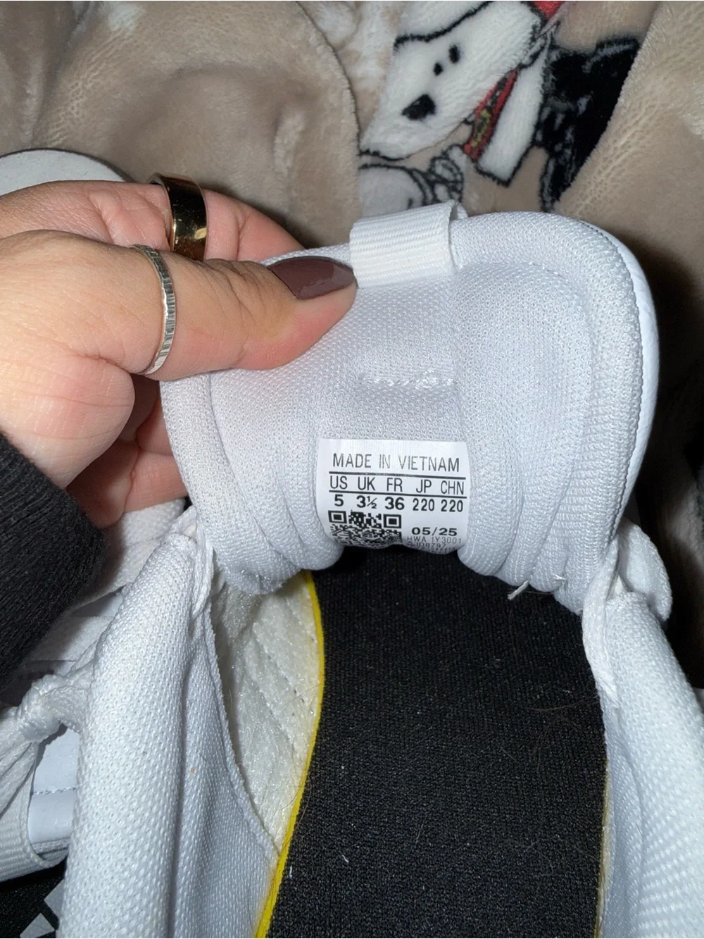 adidas Originals White Sneakers with Black Three-Stripes (Kids)